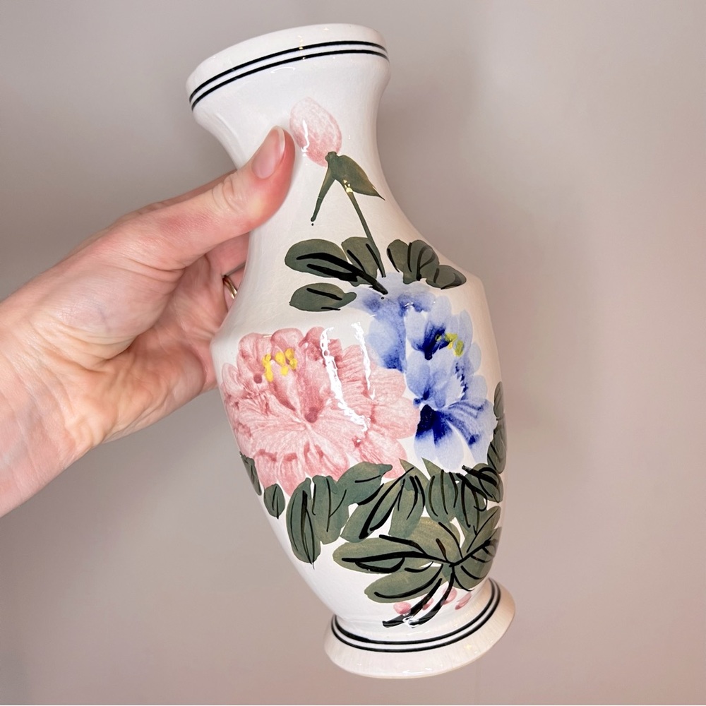 VINTAGE | hand painted floral studio pottery flower vase